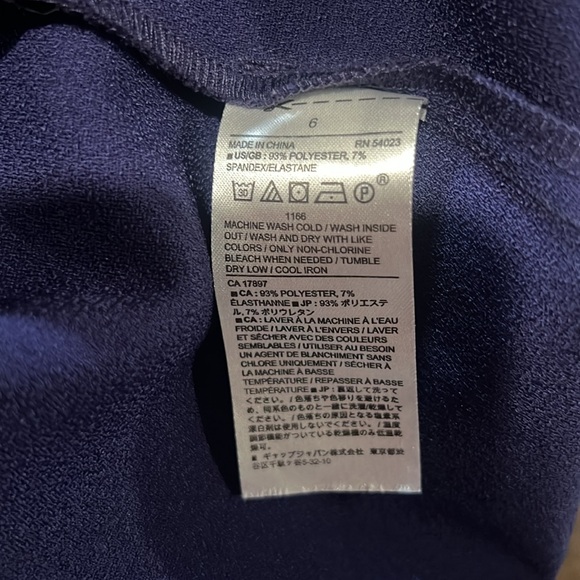 Banana Republic pencil skirt size 6 3/$20 - Picture 5 of 5